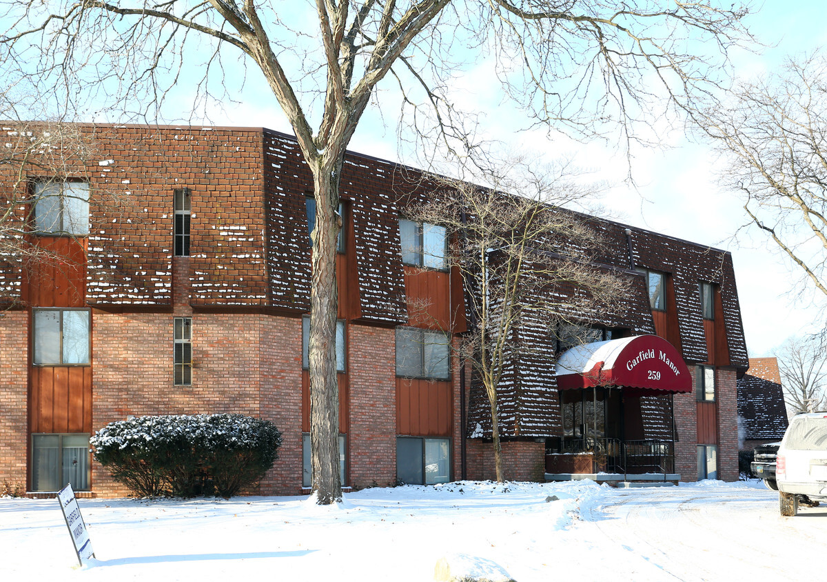 Foto principal - Garfield Manor Apartments