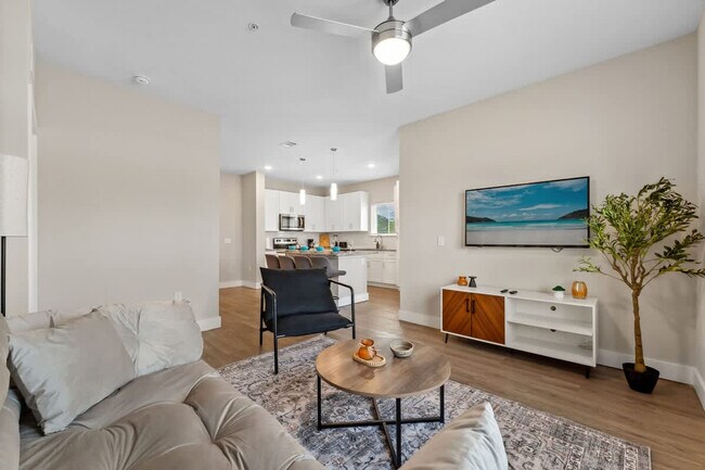 Building Photo - 12630 Dream Fls Cir