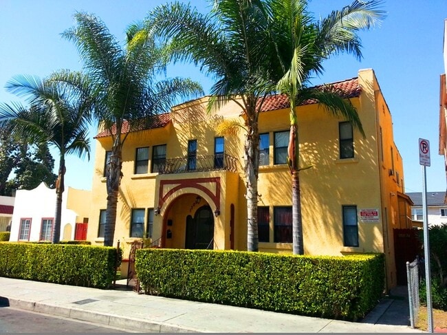 Building Photo - 1709 S Bonnie Brae St