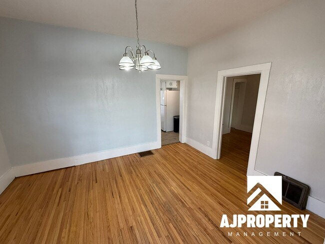 Foto del edificio - 1612 S Cliff Ave