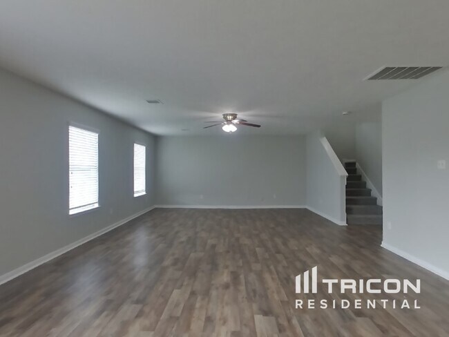 Foto del edificio - 29315 Legends Bluff Dr