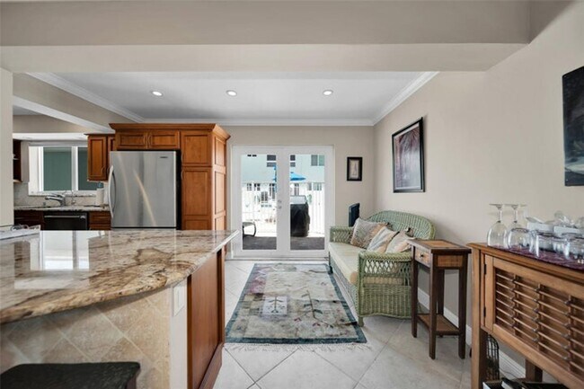 Building Photo - 5400 N Ocean Blvd
