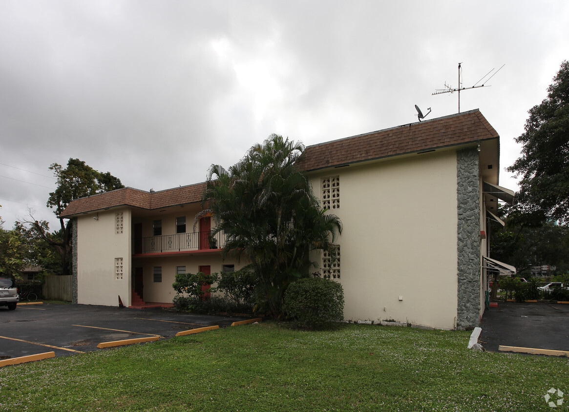 Foto del edificio - 211 NW 61st Ave