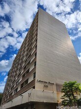 Building Photo - 801 Ala Nioi Pl
