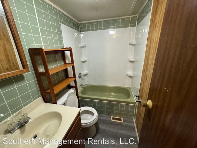 Foto del edificio - 2 br, 1 bath House - 3230 Oakland Road #5