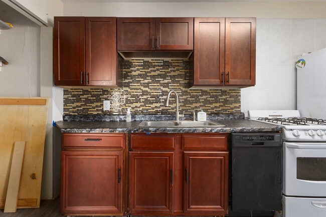 Foto del edificio - 9711 E 18th St S