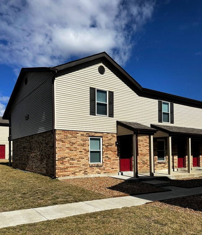 Building Photo - 2236 Cordova Ct