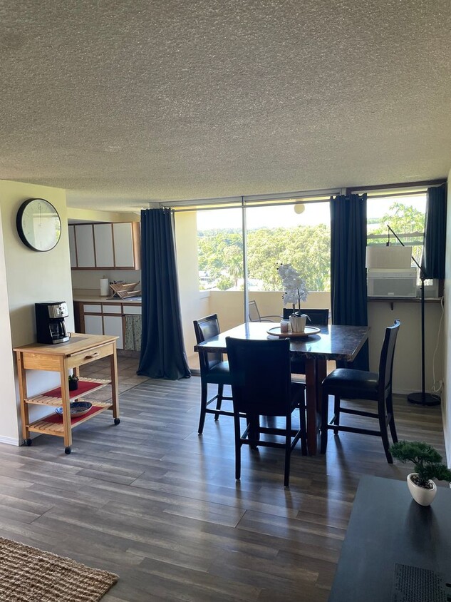 Foto principal - 2BR/2BA FULLY FURNISHED CONDO WITH OCEAN &...