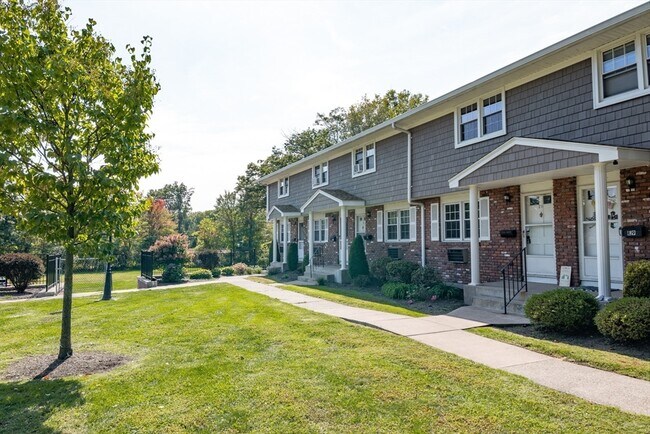 Foto del edificio - 418 Meadow St