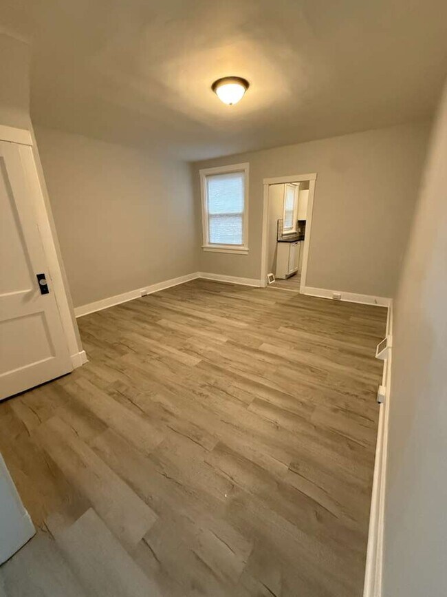 Foto del edificio - 1659 Methyl St