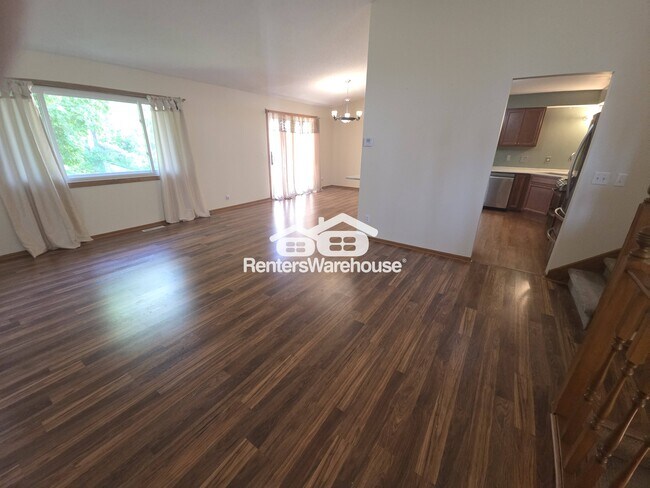 Foto del edificio - 15536 Garfield Cir