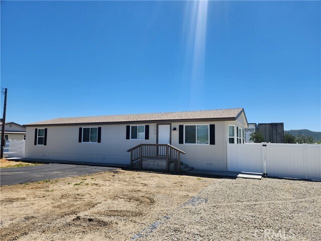 Building Photo - 6265 W Stetson Ave