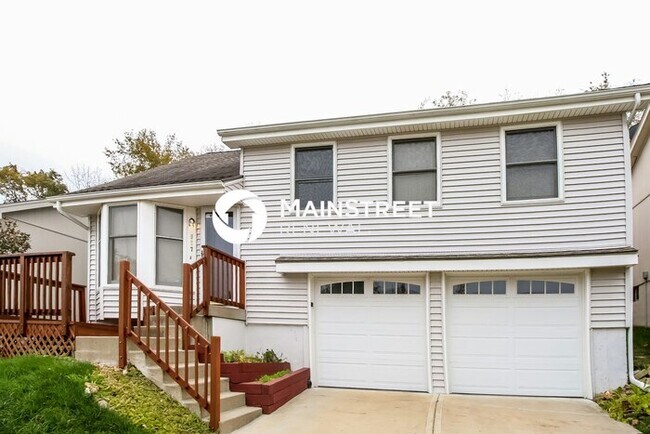 Foto del edificio - 3 Bedroom Pet-Friendly Home in Kansas City...
