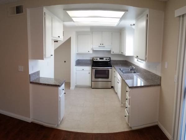 Kitchen - 1009 33rd St