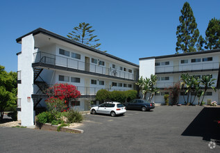 Building Photo - Villa Flores Apartments