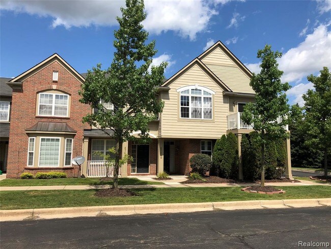 Foto del edificio - 47408 Pembroke Dr