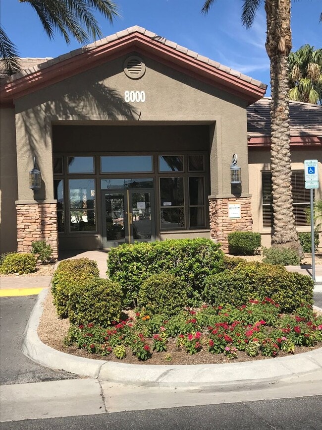 Building Photo - 8000 W Badura Ave