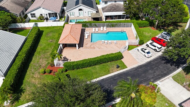 Building Photo - 12204 Sunset Point Cir