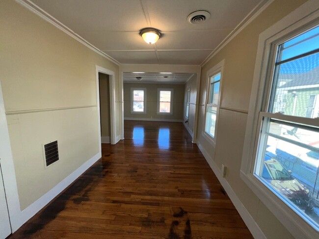 Building Photo - 289 Fenn Street - 68 Second Street  Pittsf...