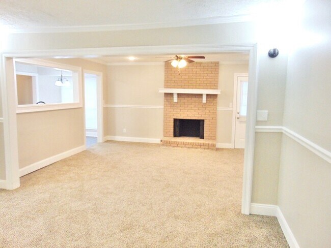 Foto del edificio - Lovely 4 Bedroom Home in Brandon, MS!