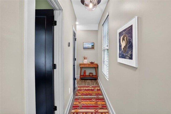 Foto del edificio - 1220 Oxley Pl NW