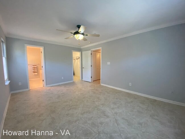 Building Photo - 2 br, 2 bath House - 900 Charnell Drive, #200
