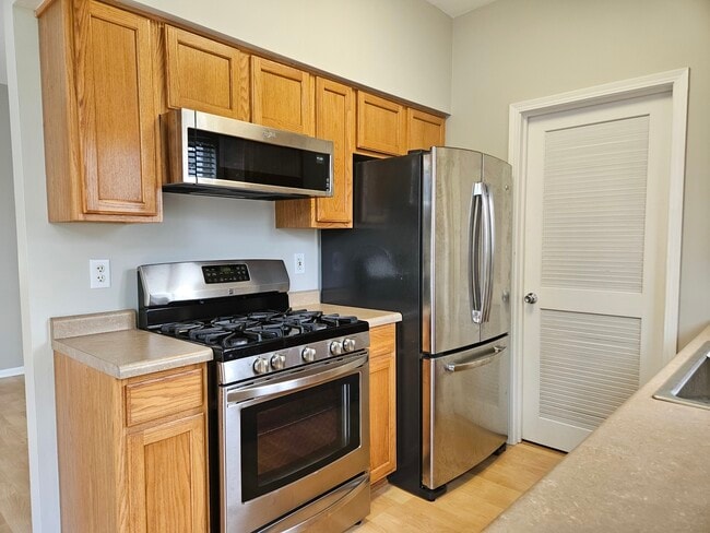 Building Photo - 14127 Faulkner Ct