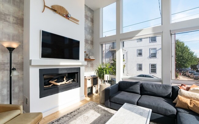 Photo - Three Bed Olde Kensington Home