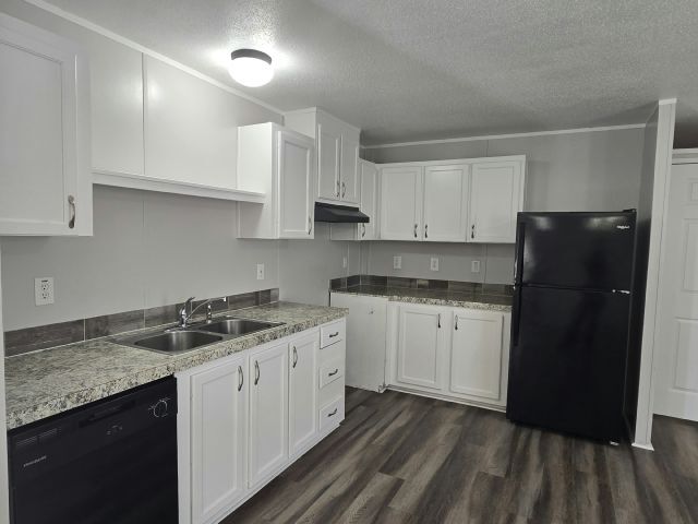 Foto del edificio - 217 Magnolia Ln