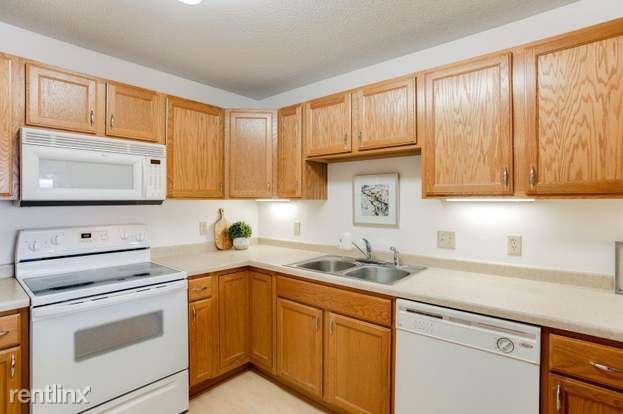 Foto principal - 626 Smithfield Rd