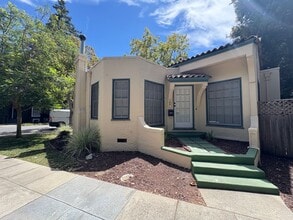 Building Photo - 792 Palo Alto Ave