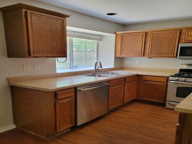 Building Photo - 2809 Little Elm Trail