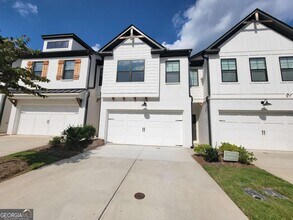 Building Photo - 116 Auburn Gate Ln