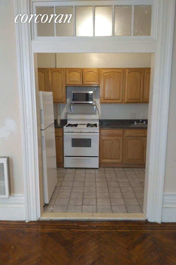 Foto del edificio - 224 W 79th St