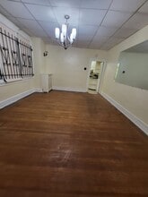 Building Photo - 261 S 63rd St