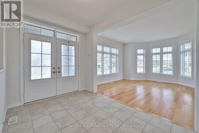 Photo du bâtiment - 1417 Farrow Cresent