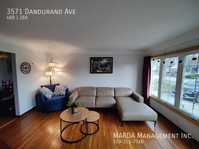 Photo du bâtiment - CHARMING 4 BED/1.5 BATHS INGLE FAMILY HOME SOUTH WINDSOR + UTILITIES