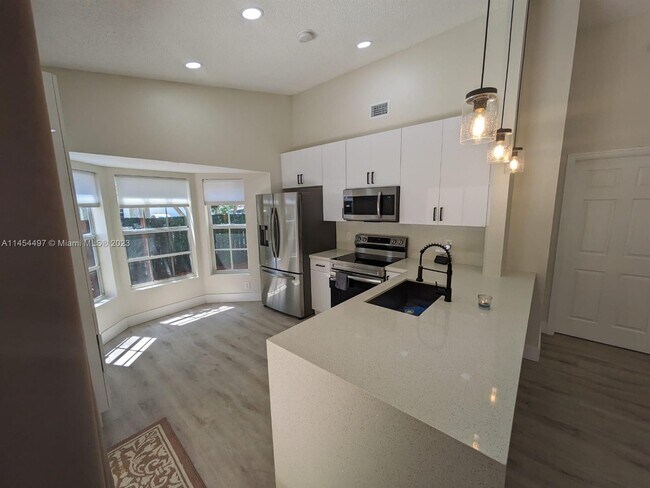 Foto del edificio - 1264 Willow Dr