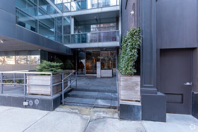 Entrada - 510 Canal St