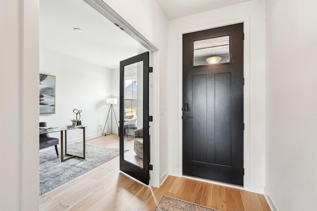 Photo - 753 Man O War Blvd House