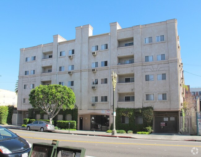 Los Angeles Village Rentals - Los Angeles, CA | Apartments.com