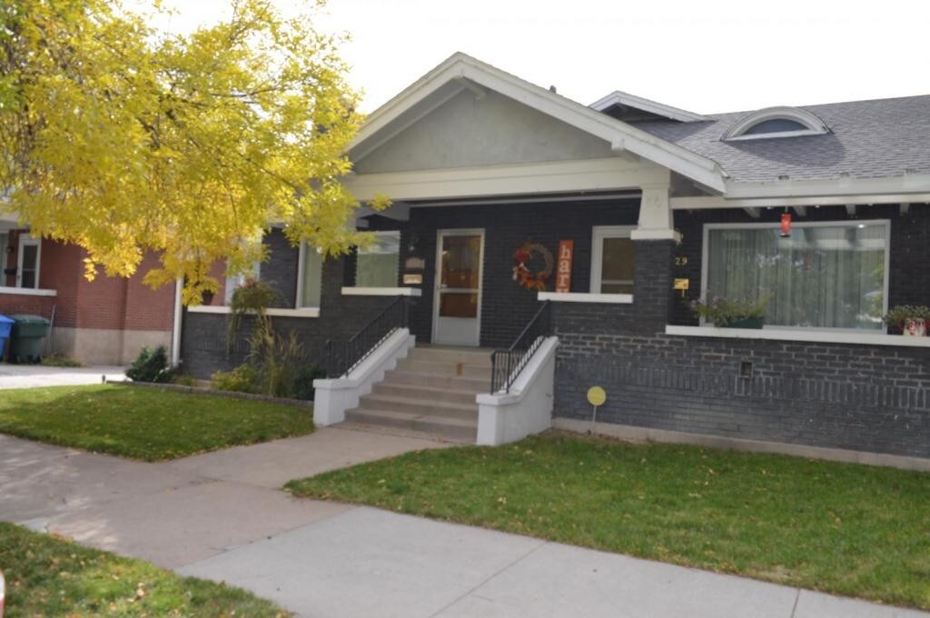 Primary Photo - 331 S Garfield Ave