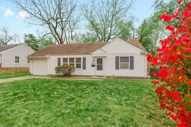 Building Photo - Heart of Prairie Village Available on 7/12!
