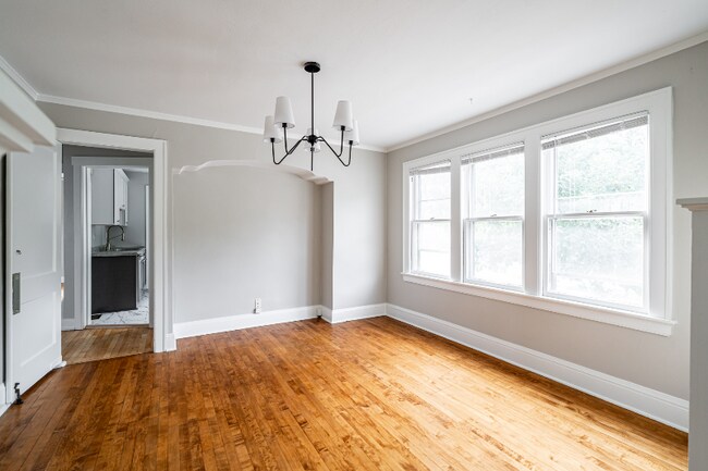 Foto del edificio - 4800 N Bartlett Ave