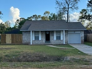 Building Photo - 526 Broad Ripple Dr