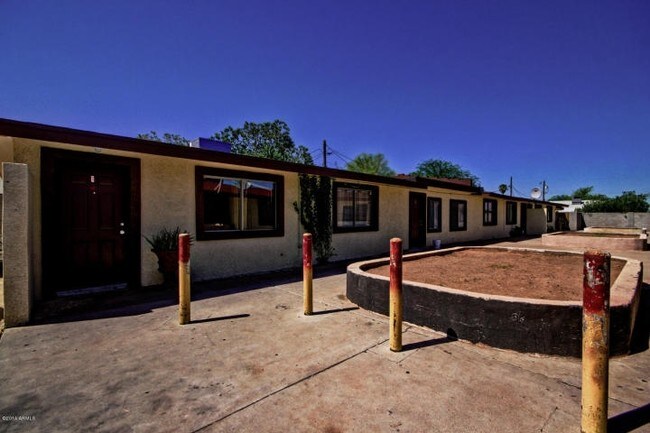 Building Photo - Sunset Acres