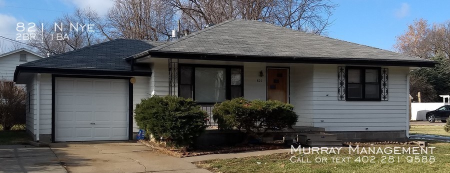 Foto principal - 821 N Nye Ave