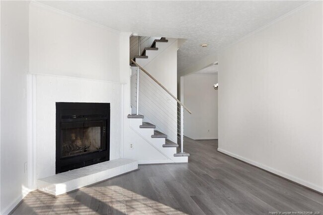 Foto del edificio - 1228 Woodland Dr