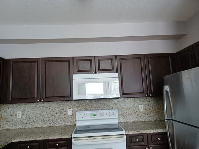 Foto del edificio - 4321 SW 160th Ave