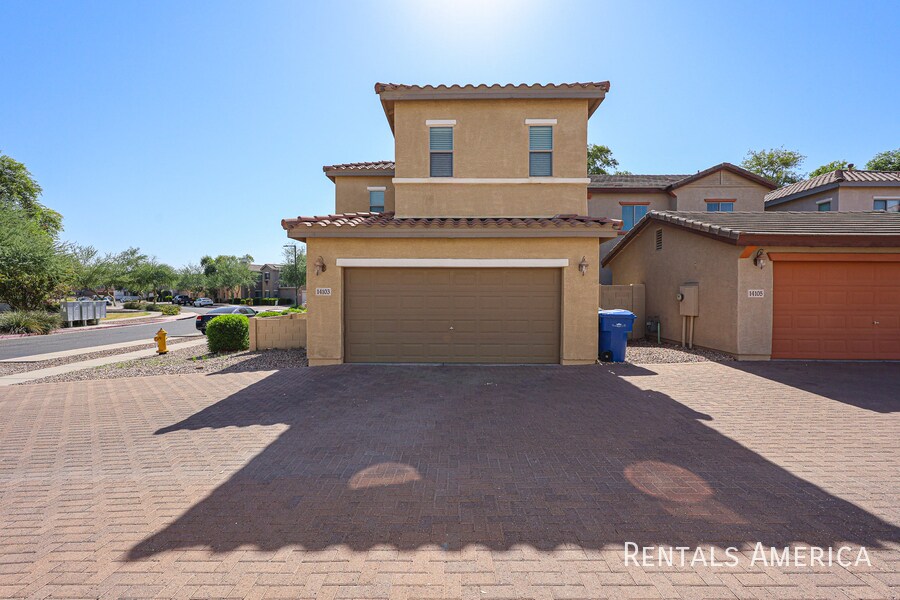 Primary Photo - 14103 W Country Gables Dr